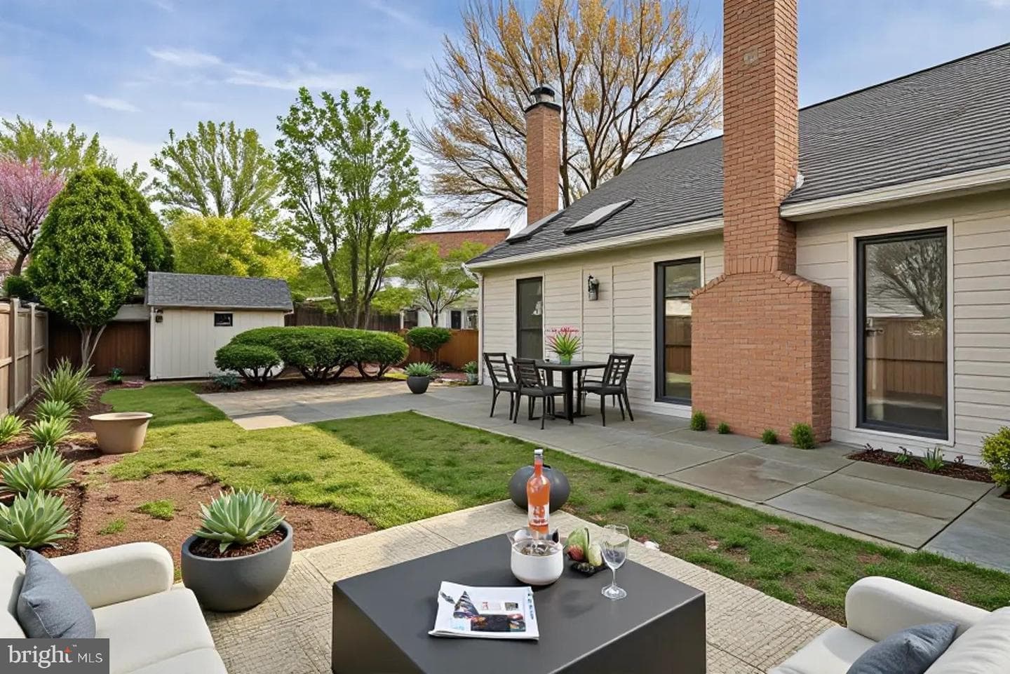 5406 Clubside Lane photo 9