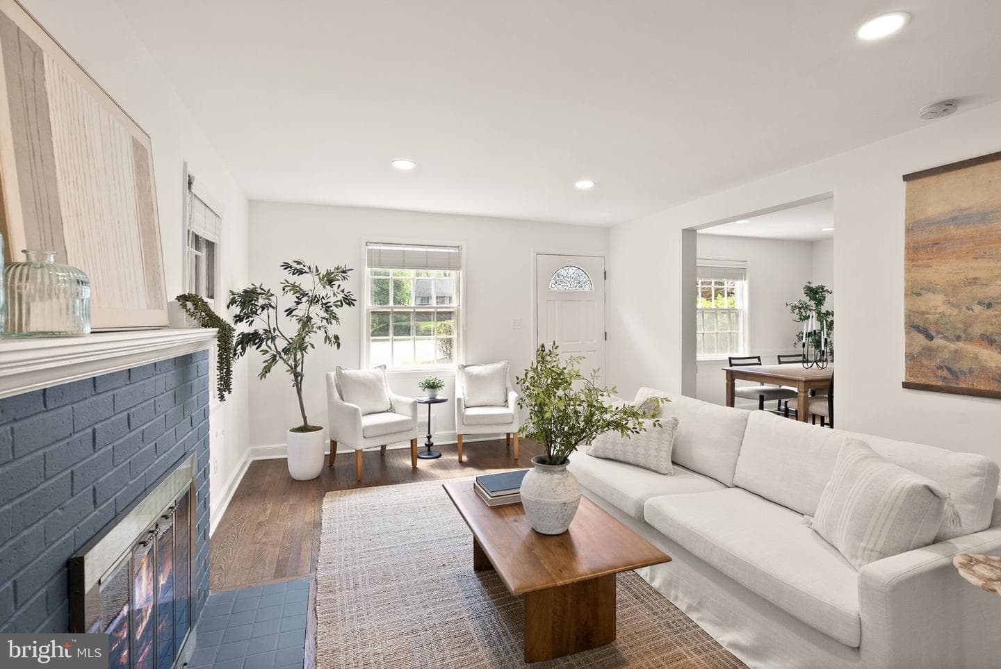 7102 Cynthia Court photo 5