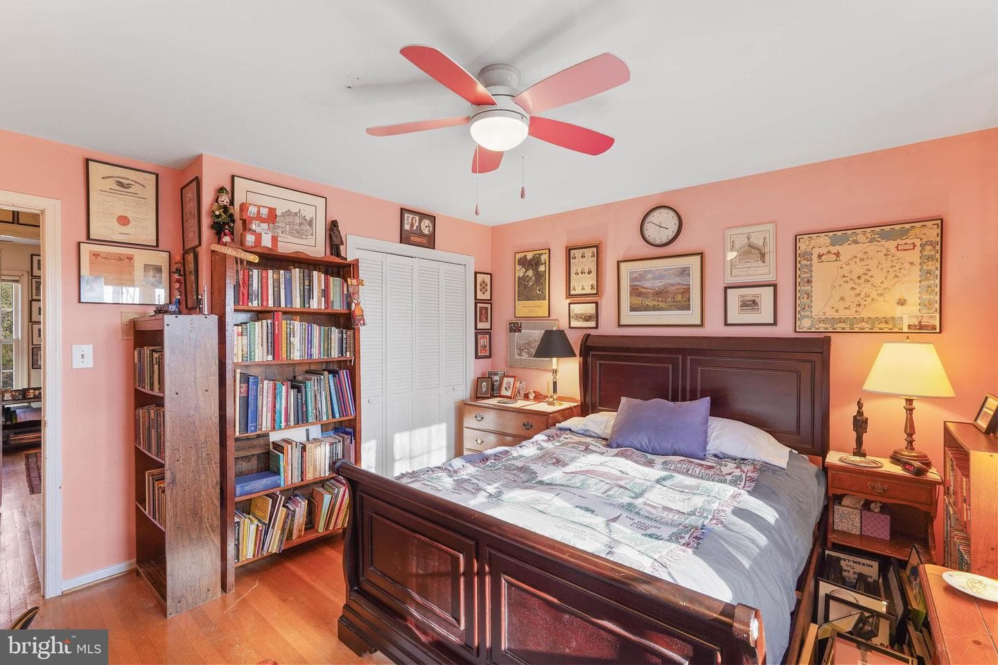 10505 Adel Road photo 13