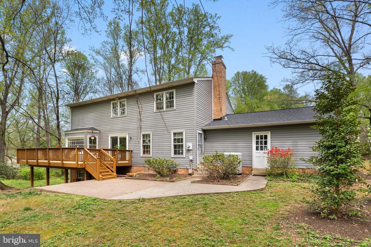 10505 Adel Road photo 26