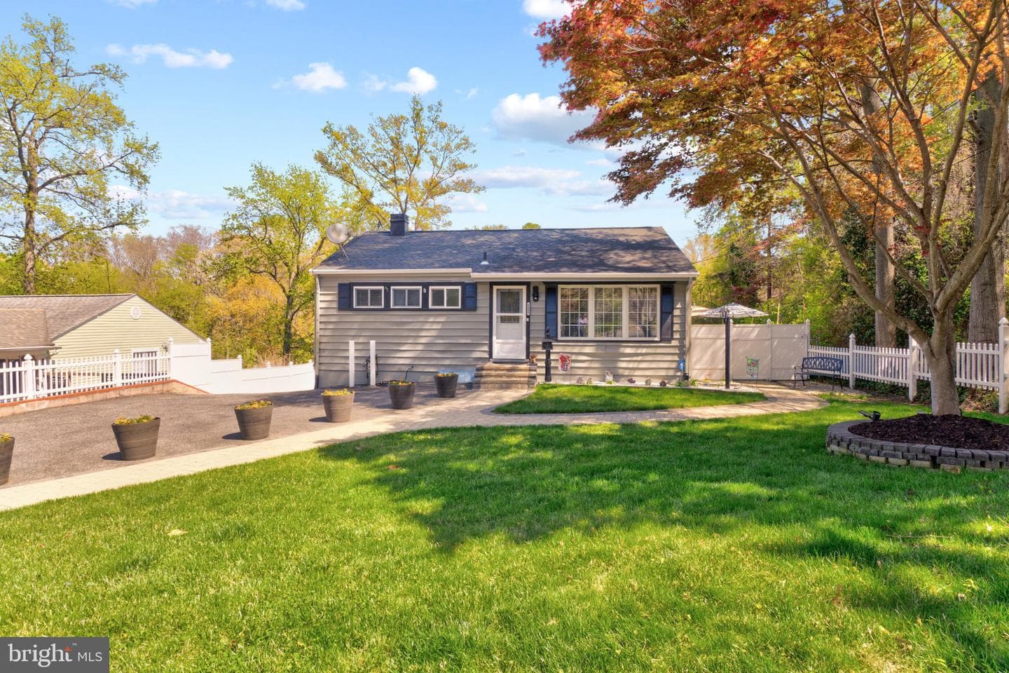 6409 The Parkway