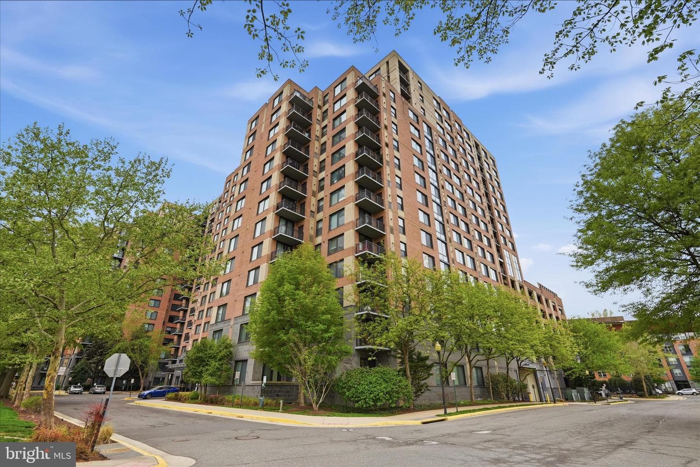 2451 Midtown Avenue #1221 photo 2