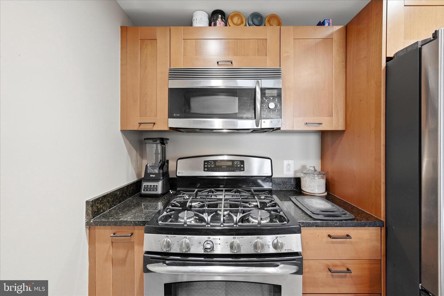 2451 Midtown Avenue #1221 photo 9