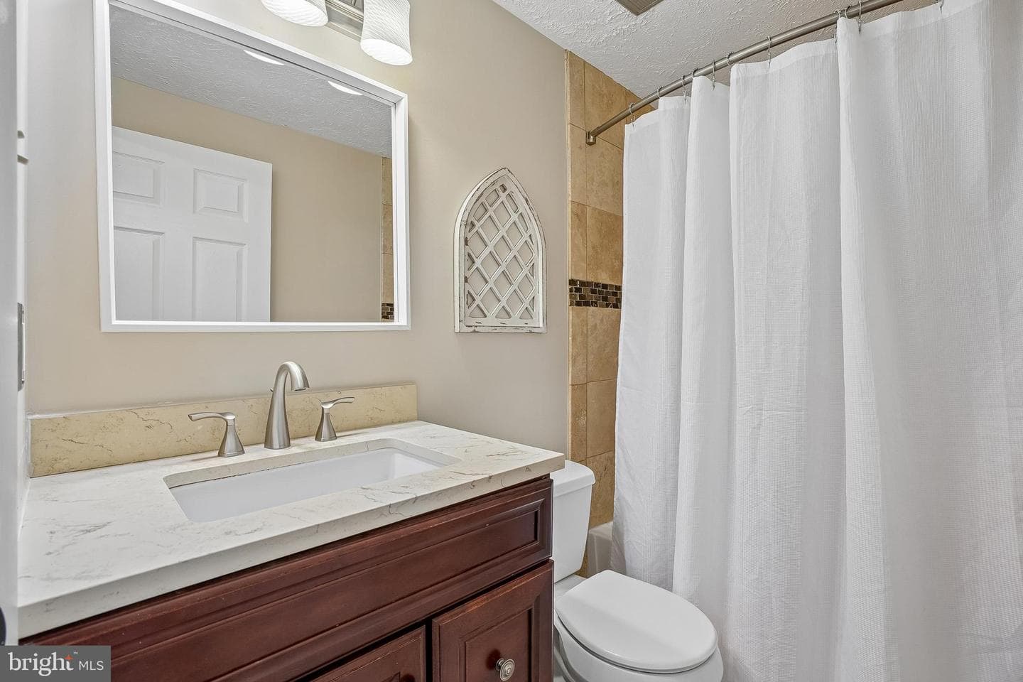 8236 Claremont Woods Drive photo 26