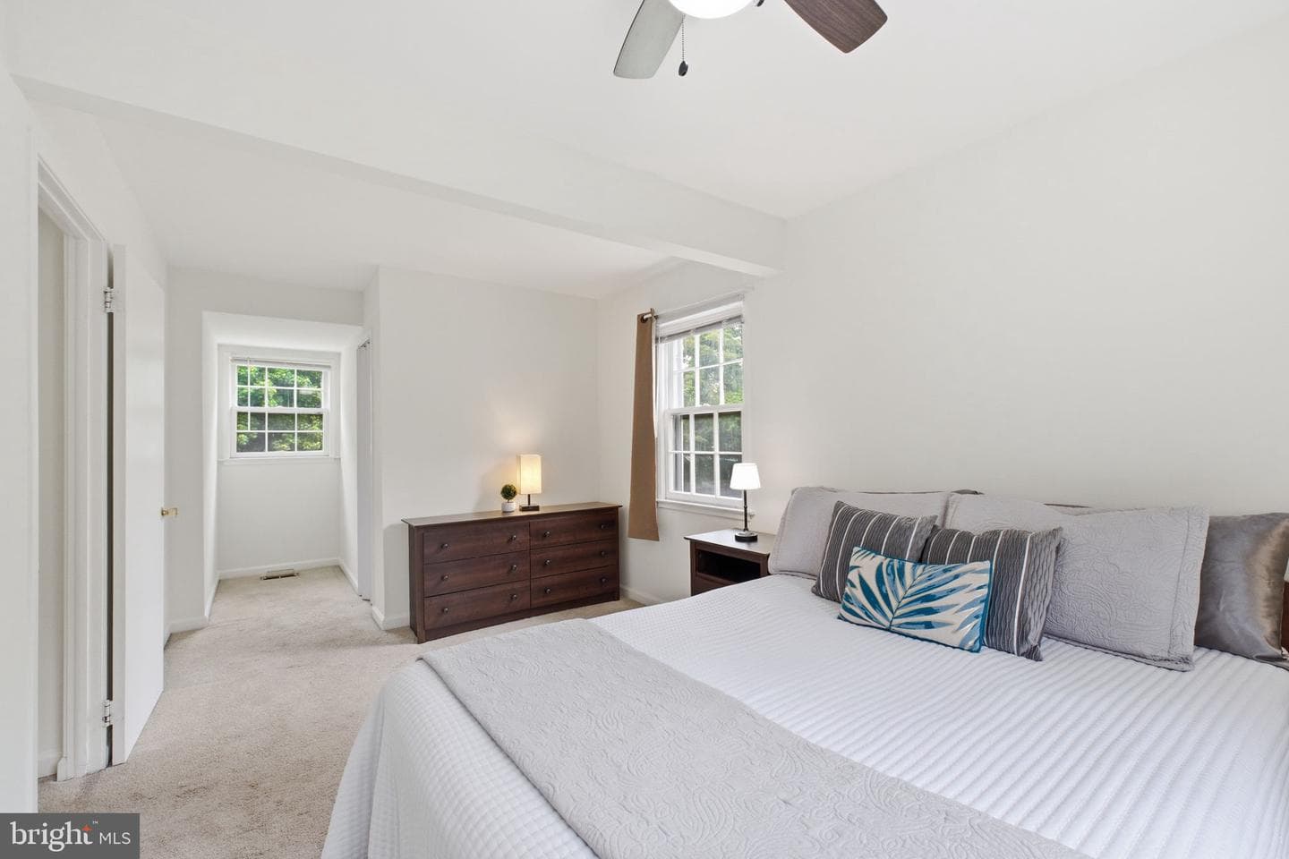 7709 Matisse Way photo 17