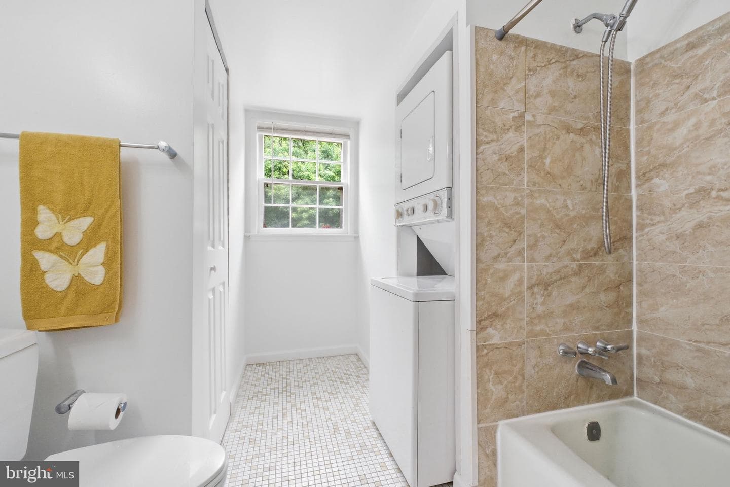 7709 Matisse Way photo 21