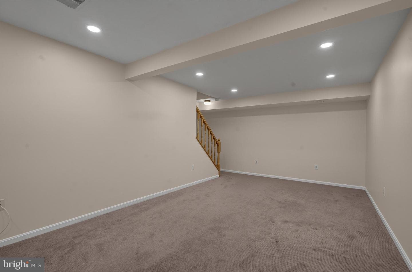 7706 Lakeloft Court photo 33
