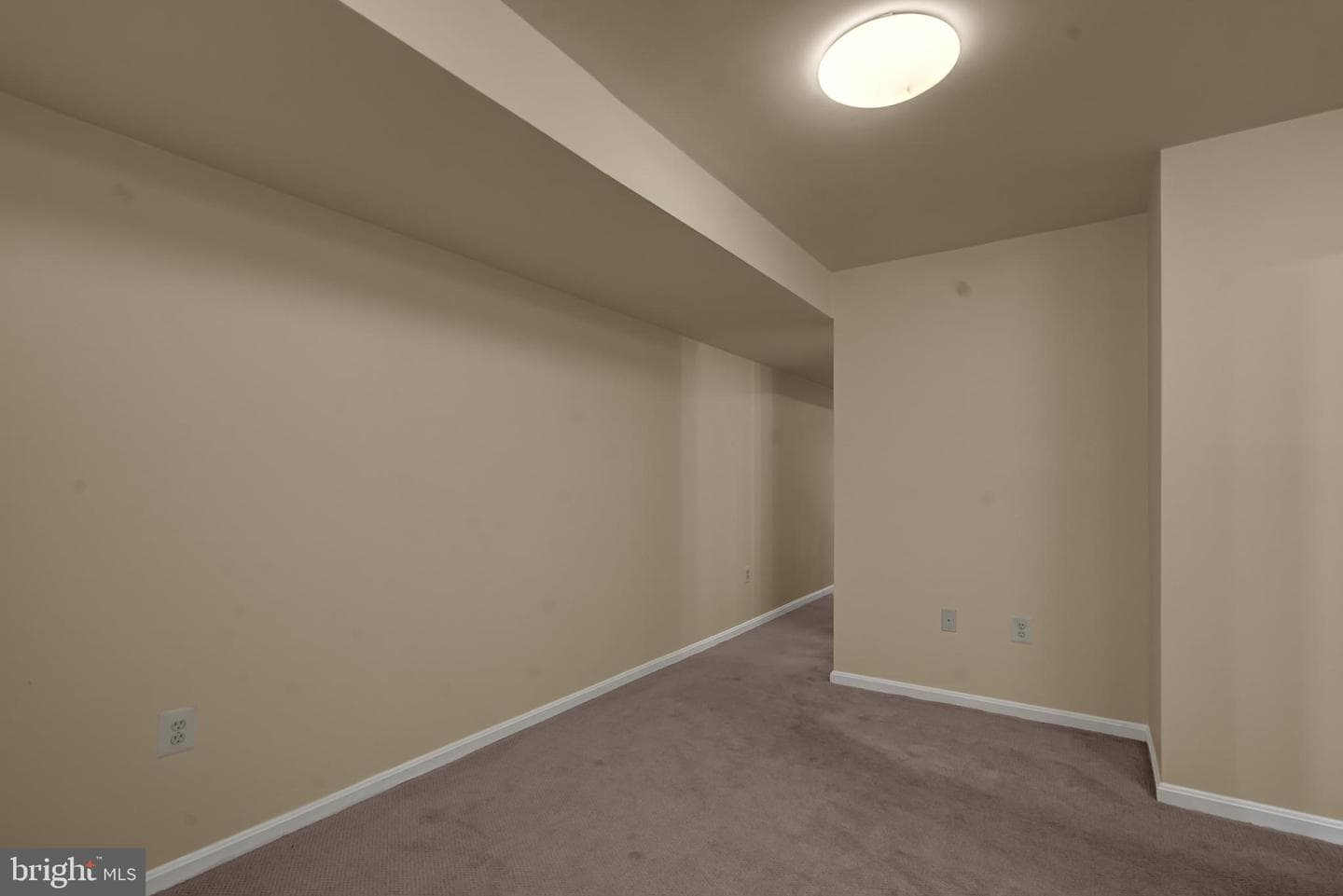 7706 Lakeloft Court photo 36
