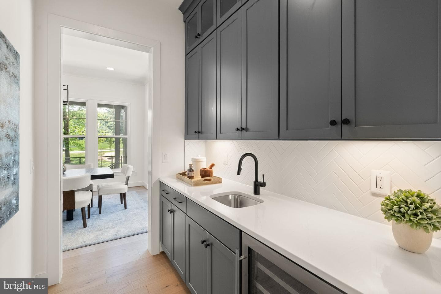 11800 Valley Road photo 28