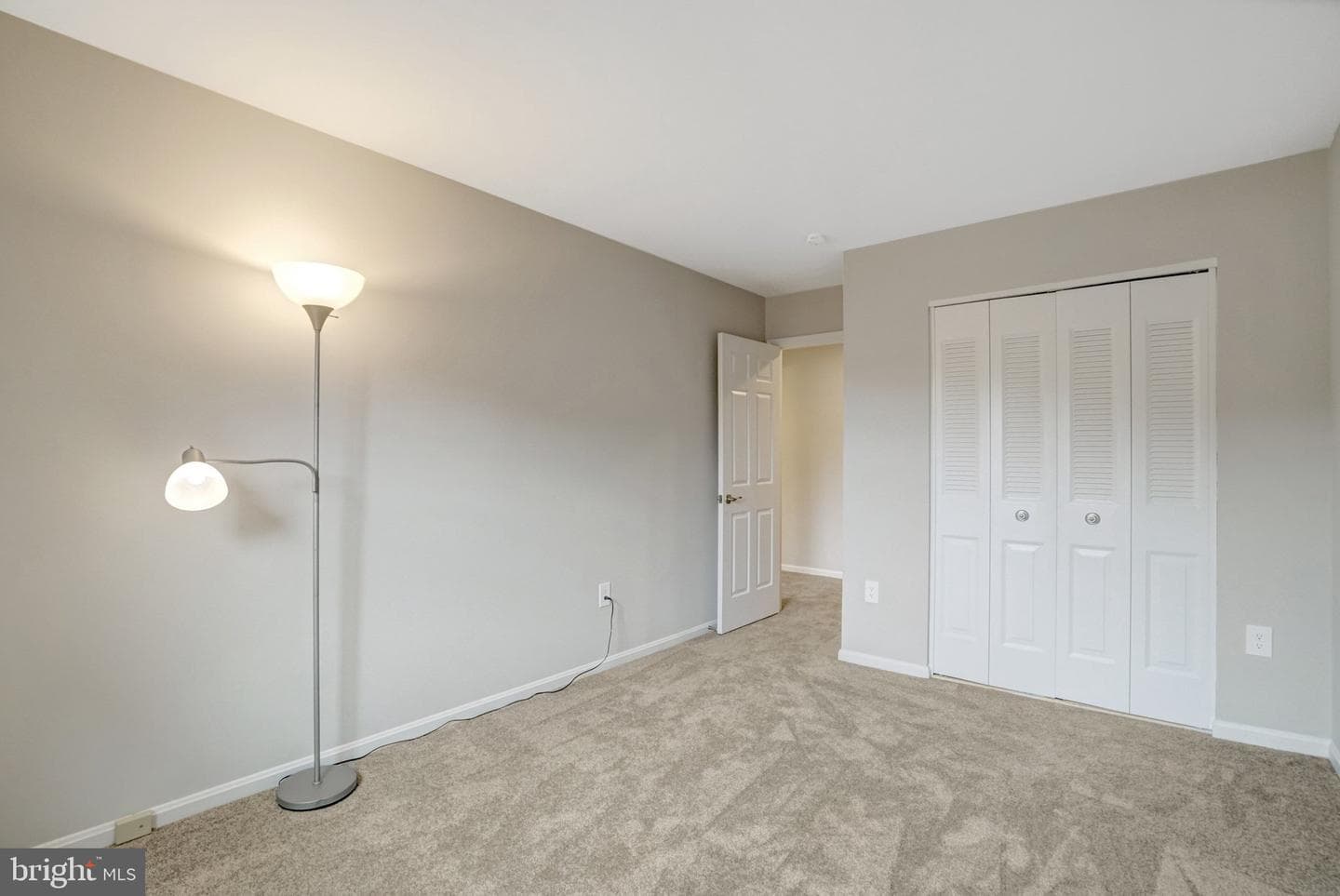 6402 Seven Oaks Court photo 20