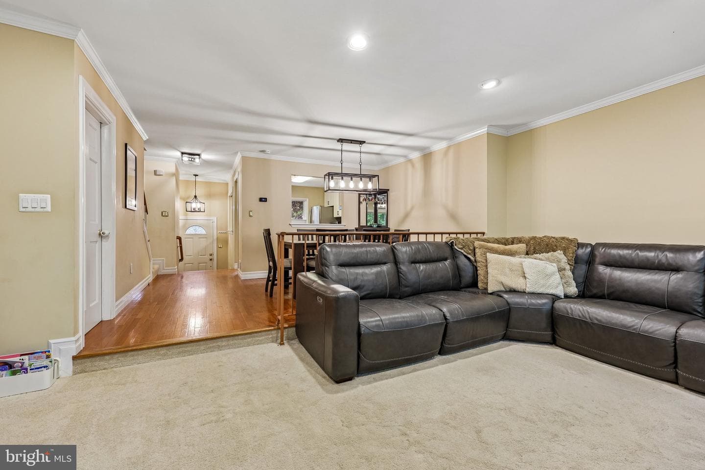 7876 Newport Glen Pass photo 5
