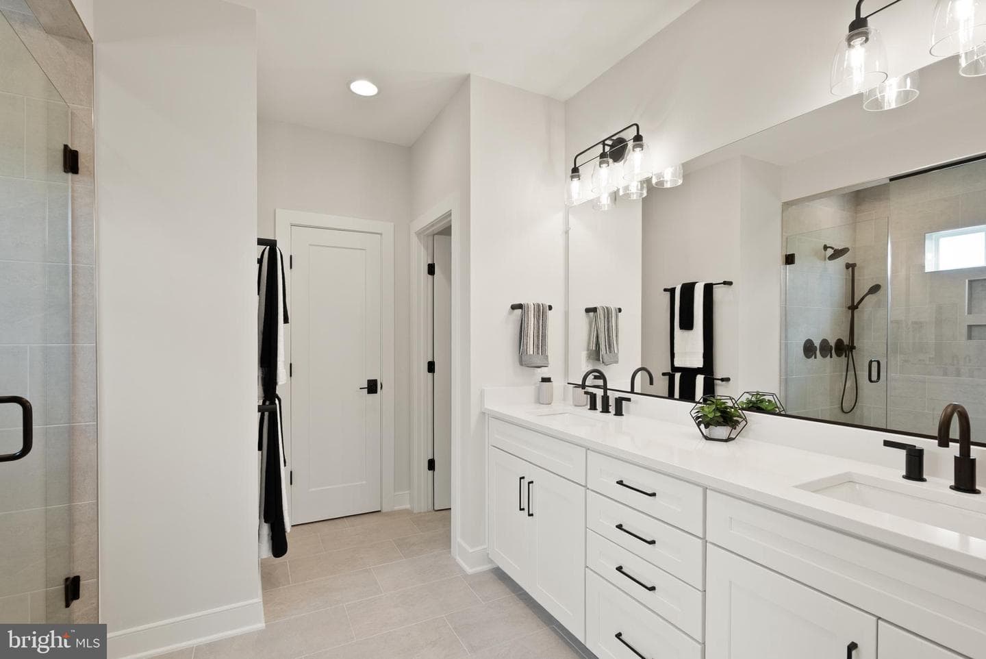7421 Howard Court photo 49
