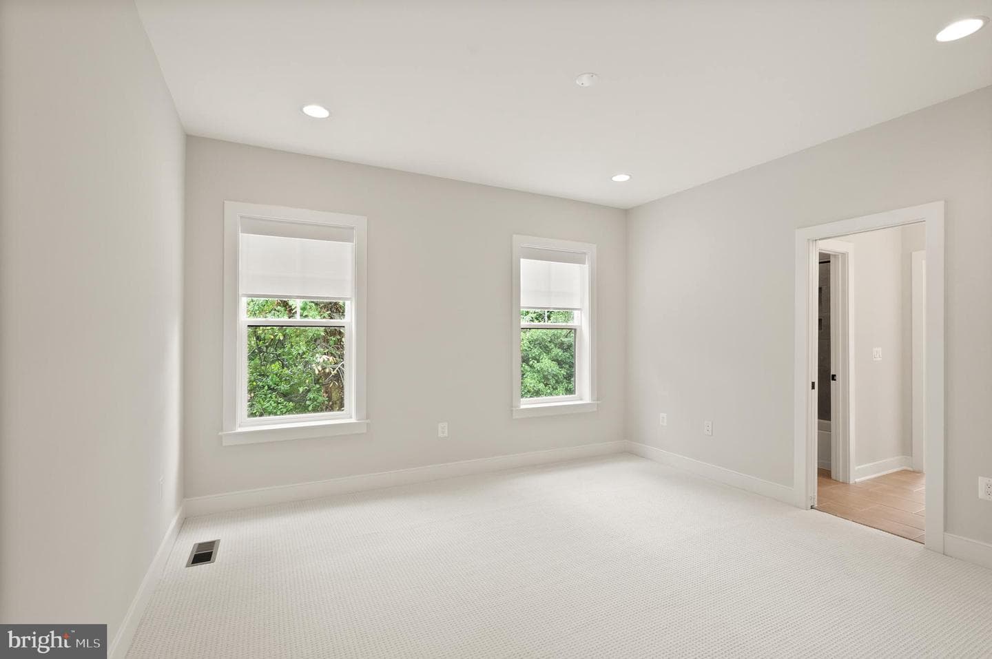 7421 Howard Court photo 61