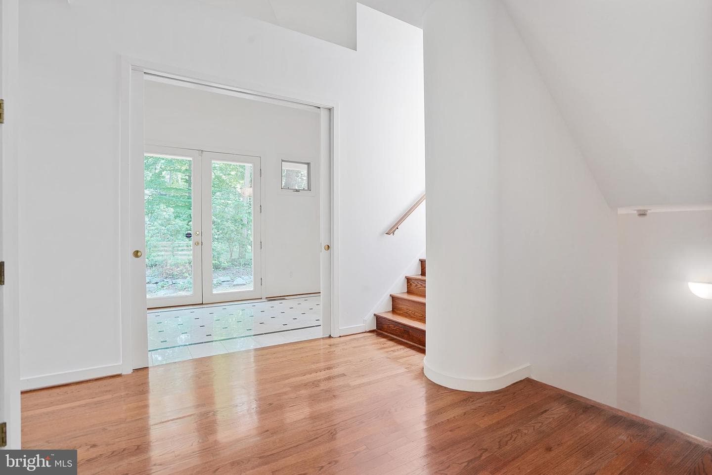 926 Saigon Road photo 8