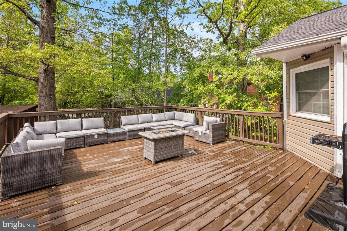 3700 Woodley Drive photo 51