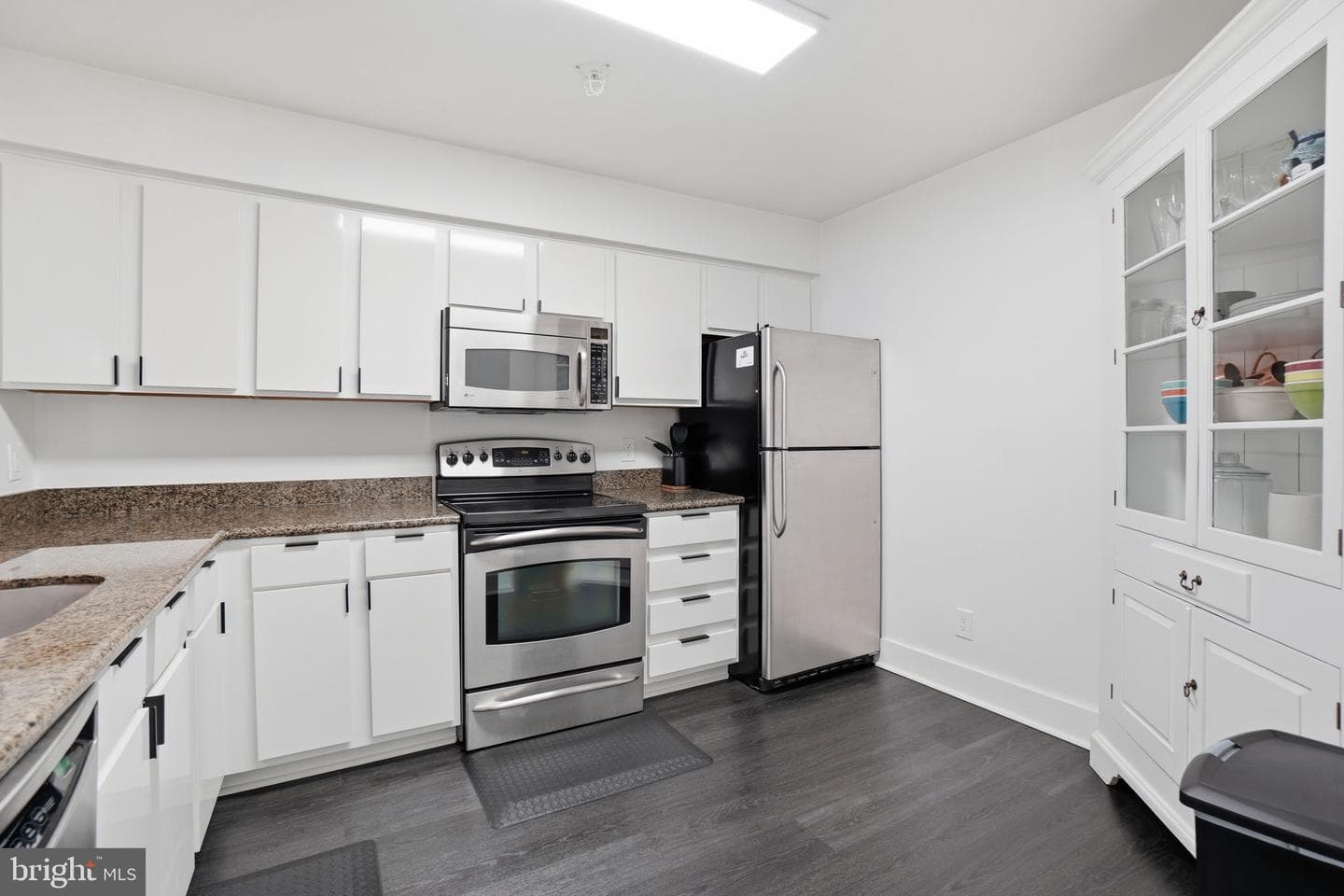 3179 Summit Square Drive #2-A2 photo 3