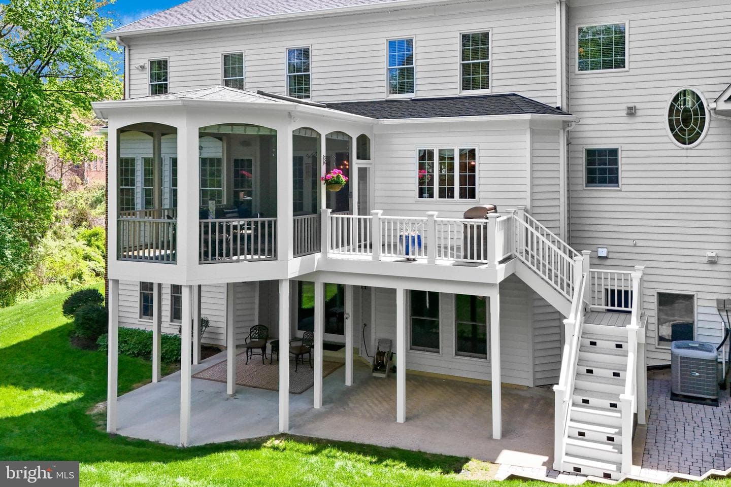 1090 Mill Field Court photo 41