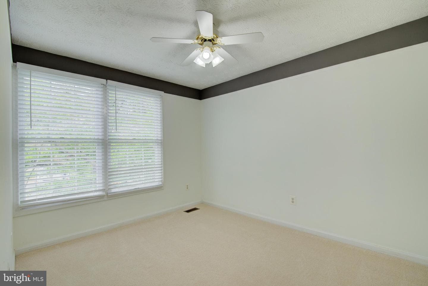 1552 Poplar Grove Drive photo 32