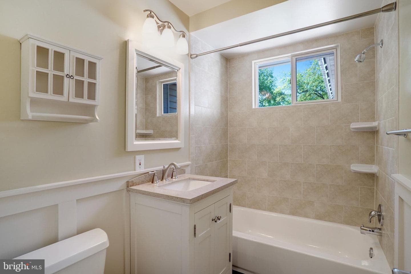 5300 Kings Park Drive photo 20