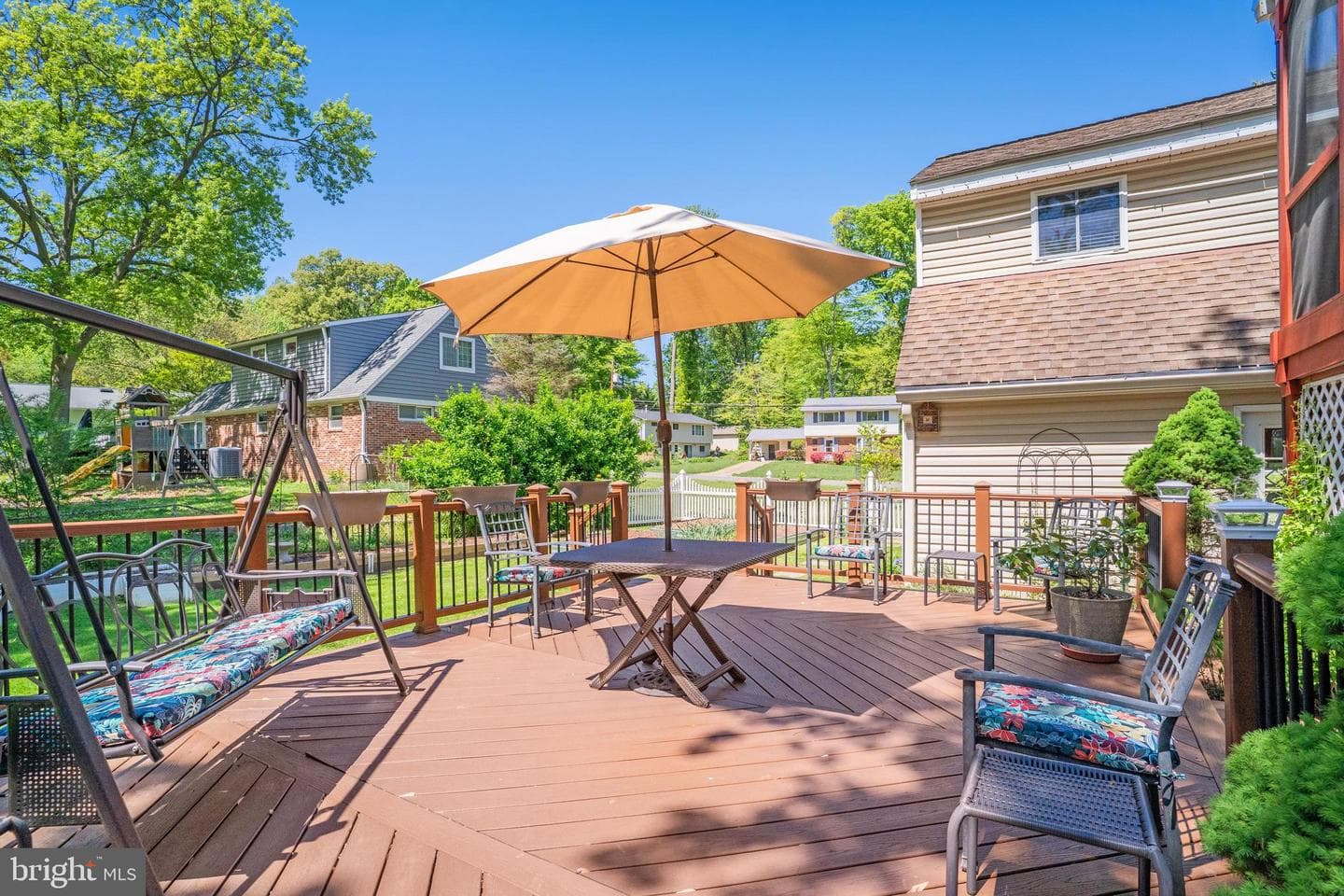 5300 Kings Park Drive photo 57