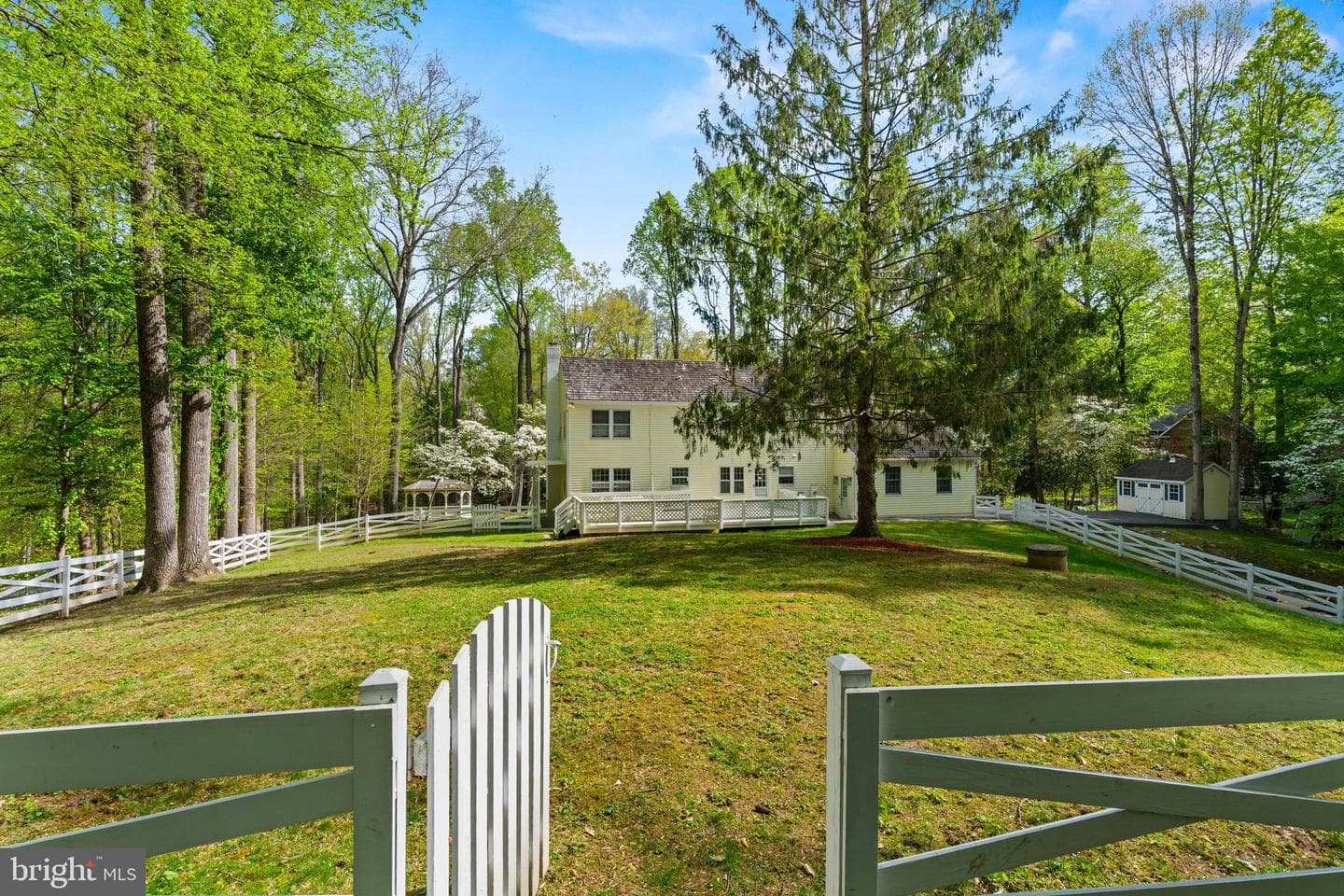 9201 Potomac Woods Lane photo 44