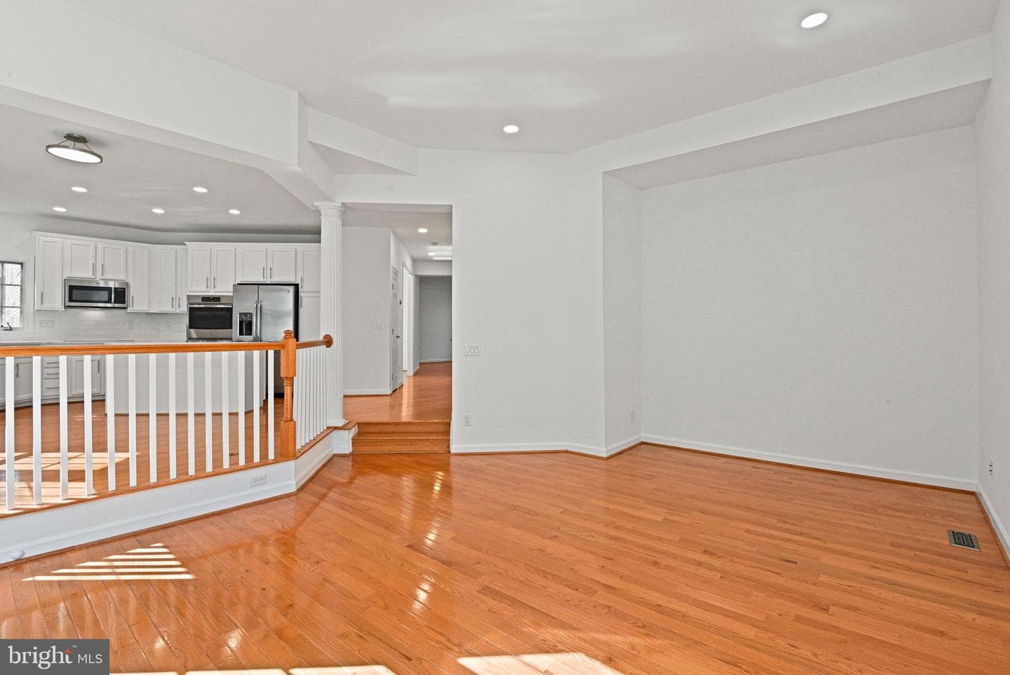 9927 Miles Stone Court photo 10