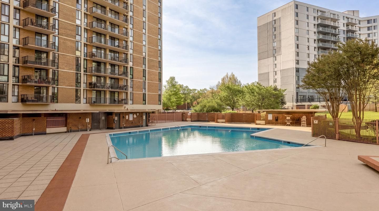 6800 Fleetwood Road #901 photo 22