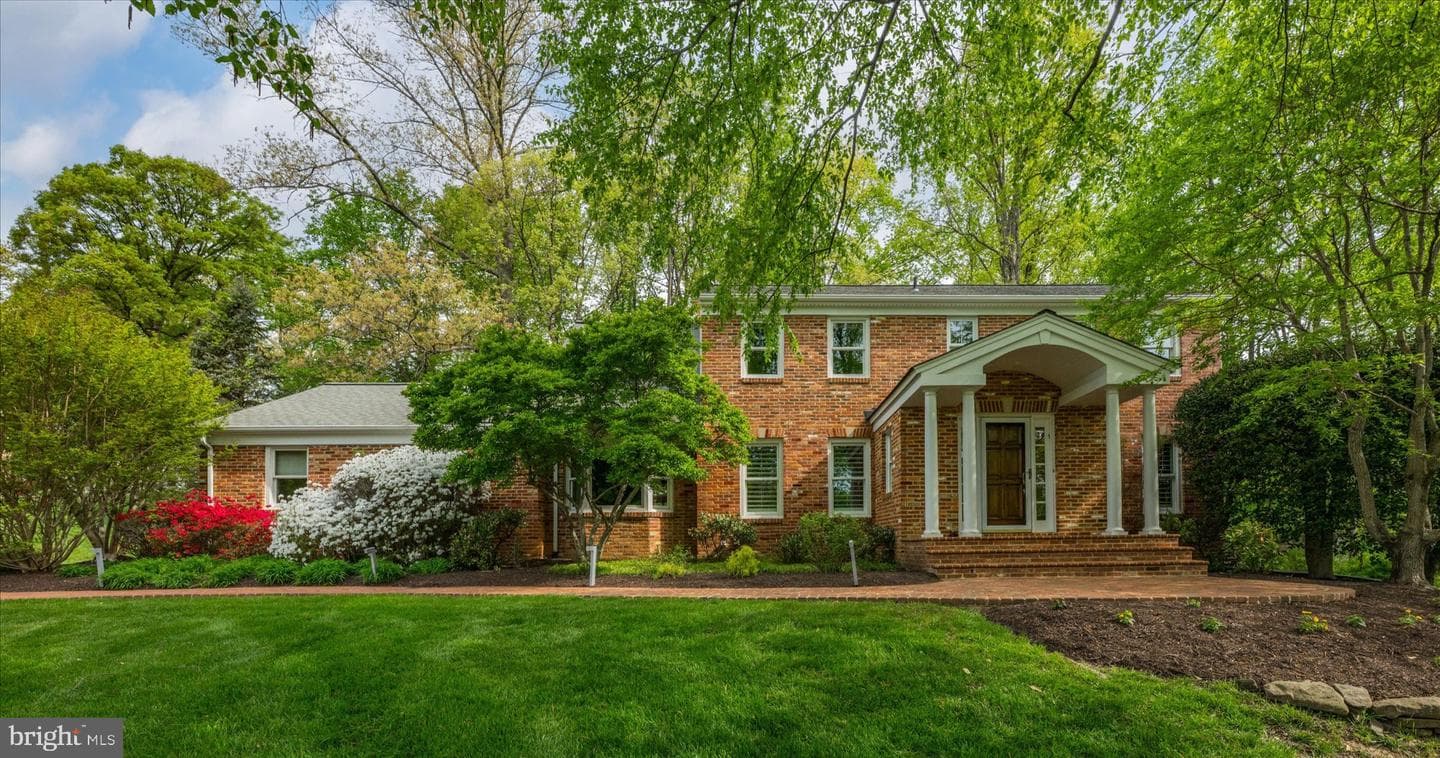 7908 Foxhound Road photo 2