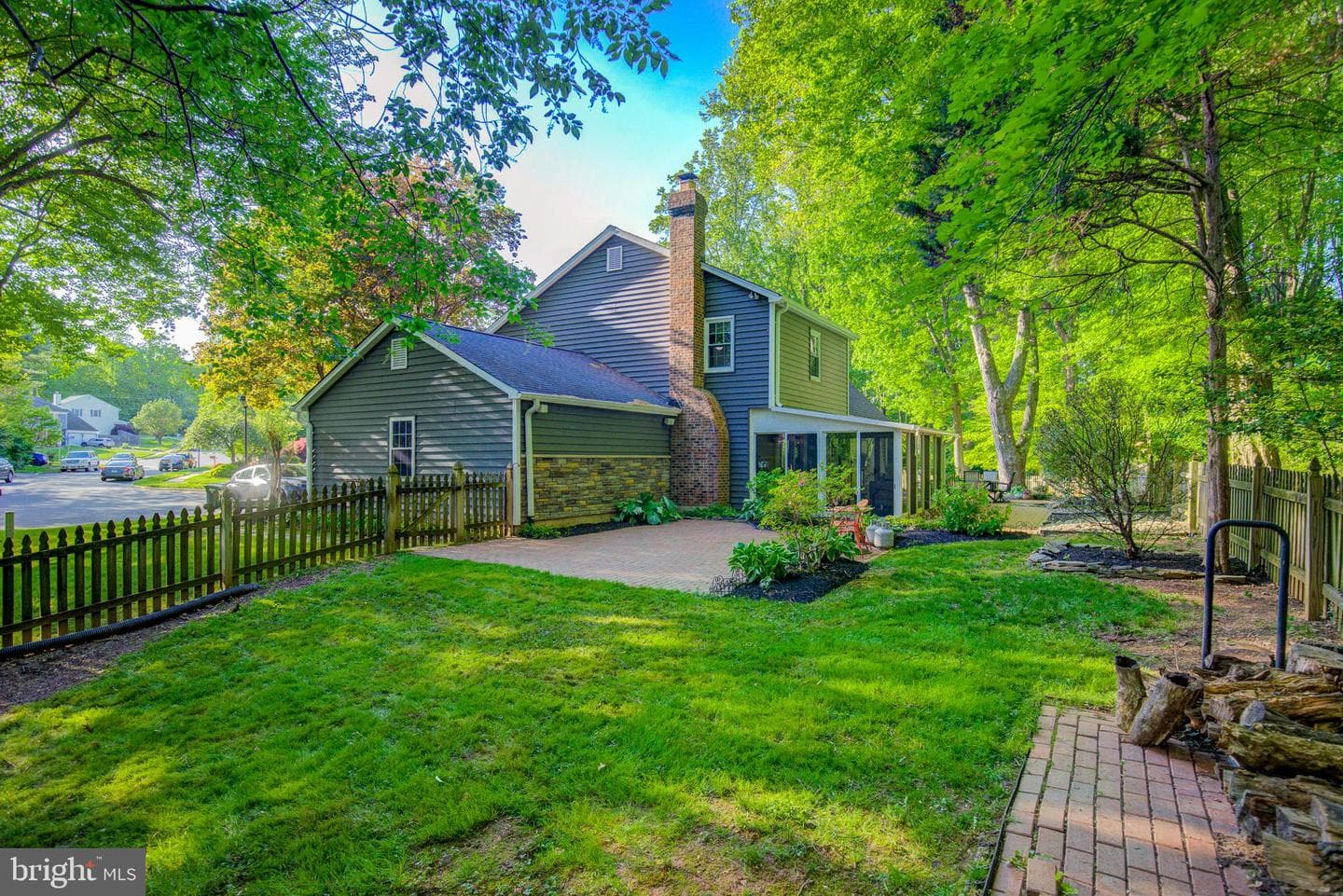 9518 Heathwood Court photo 56