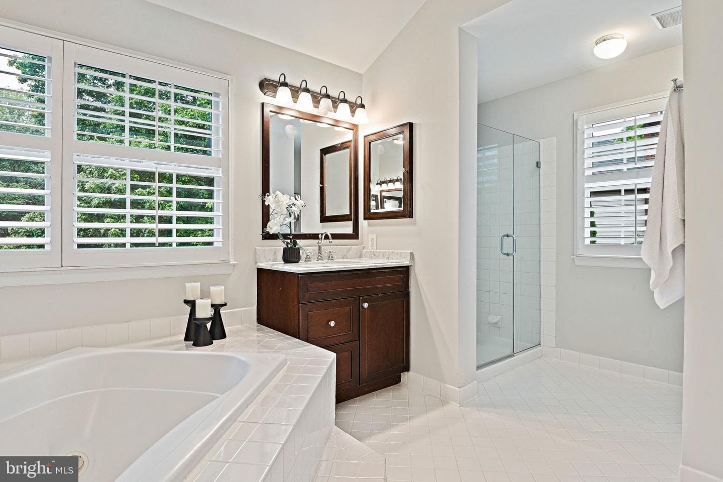 1706 Broadfield Lane photo 35