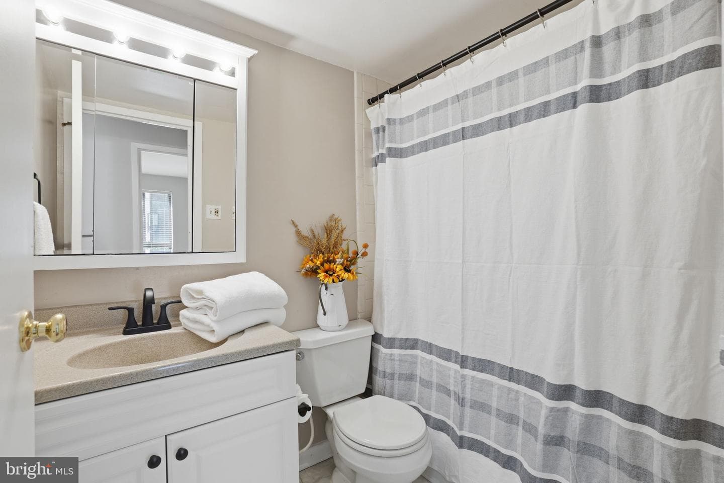 11228 Chestnut Grove Square #132 photo 14