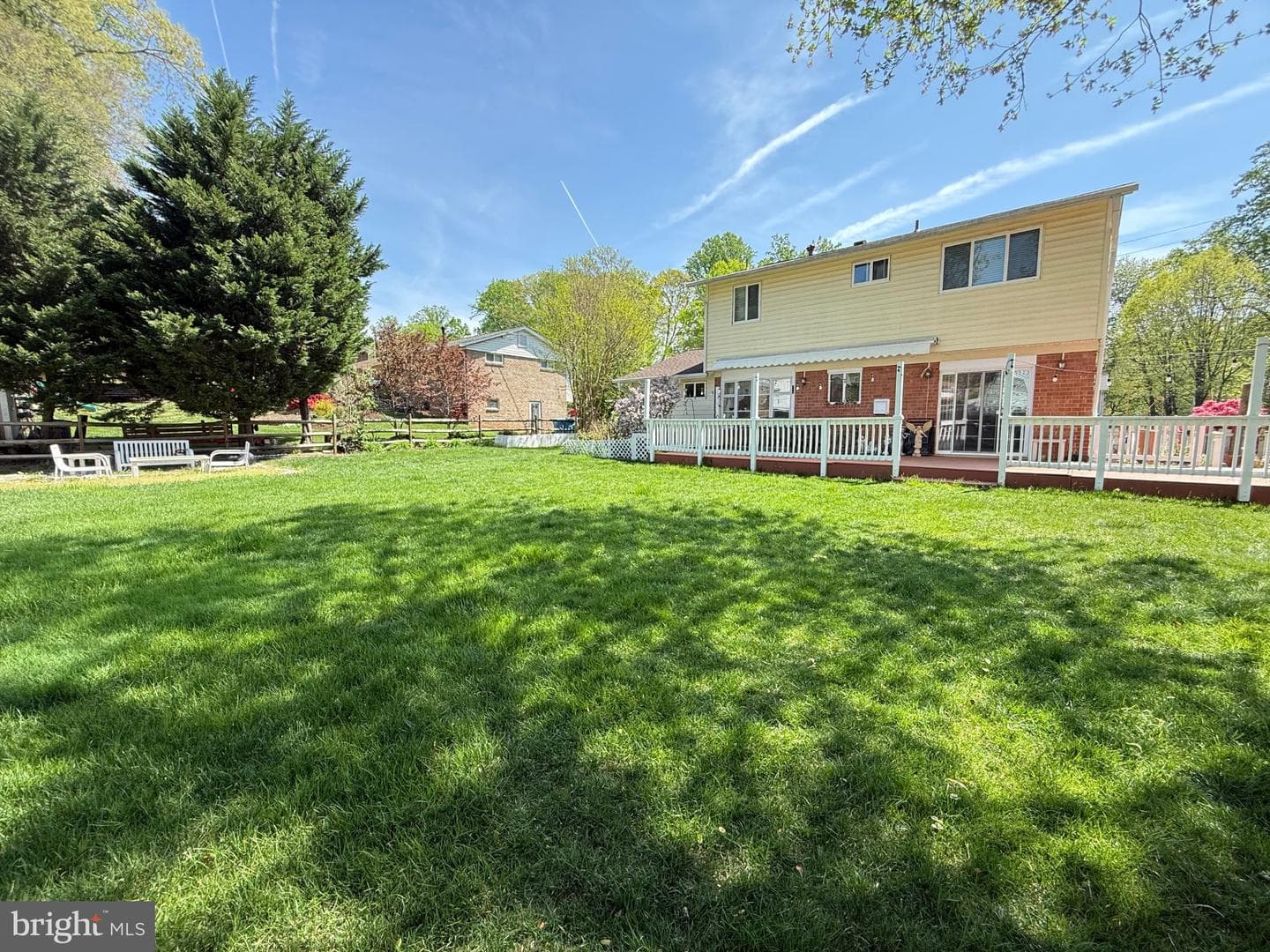 5510 Eastbourne Drive photo 3