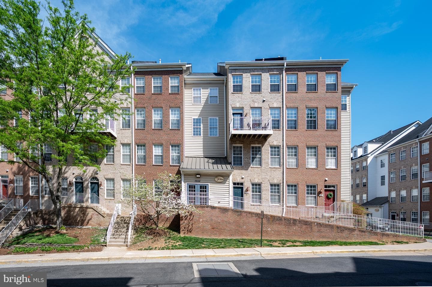 2664 Manhattan Place #305, Vienna