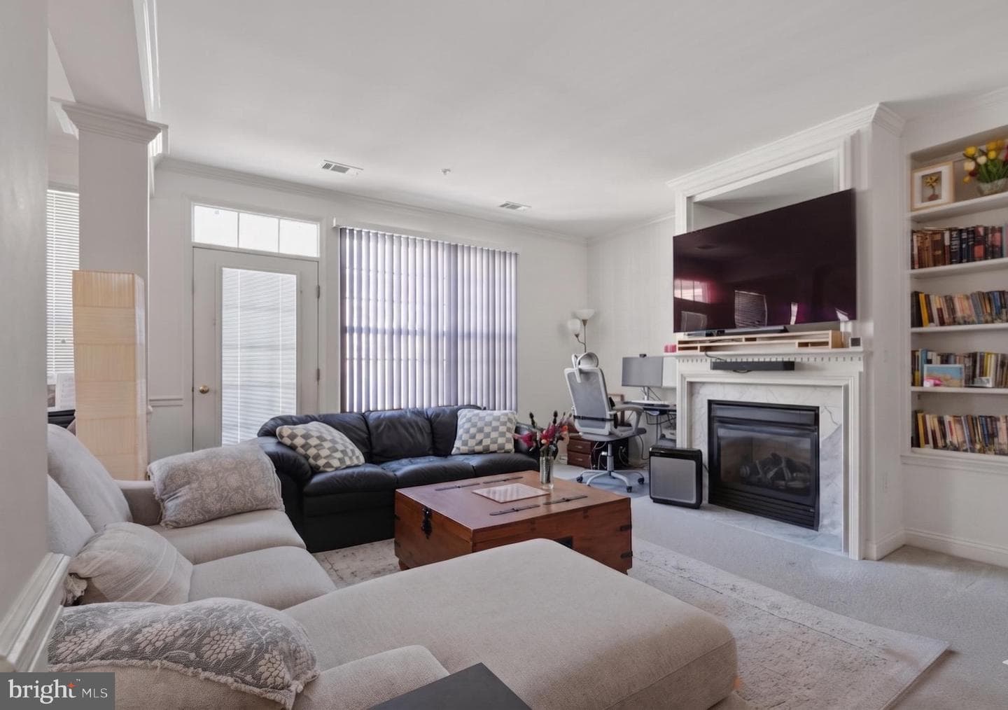 2664 Manhattan Place #305 photo 8