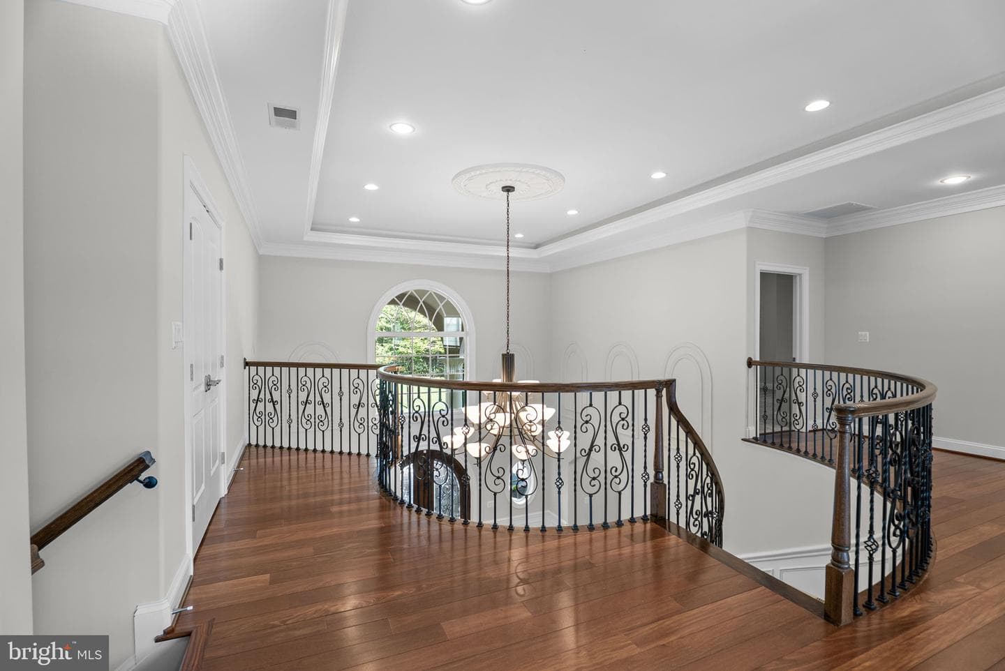 9889 Oxcrest Drive photo 49