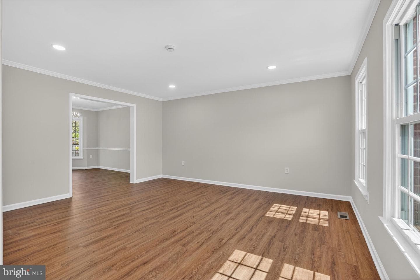 3110 Kinross Circle photo 4