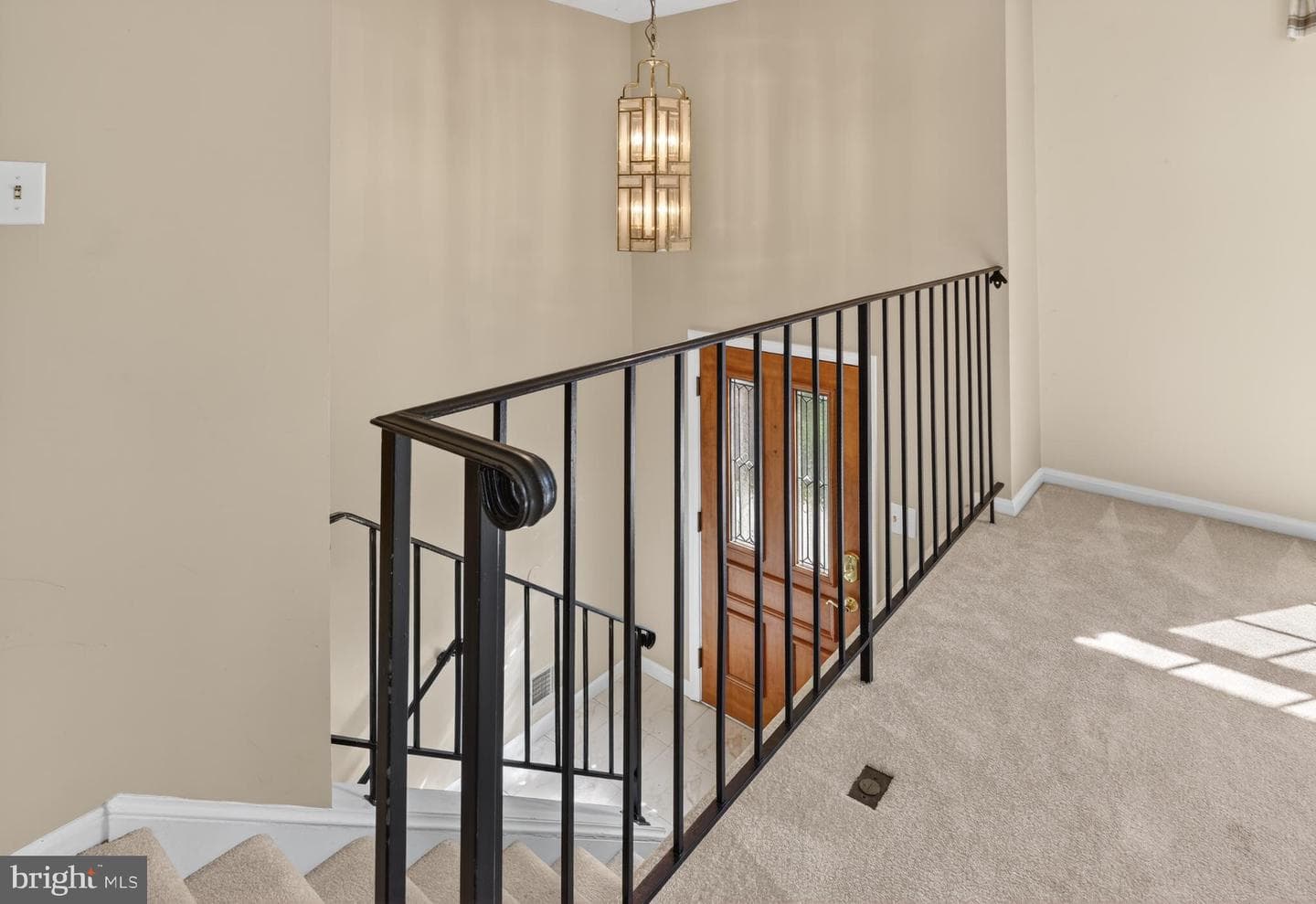 4501 Lantern Place photo 3