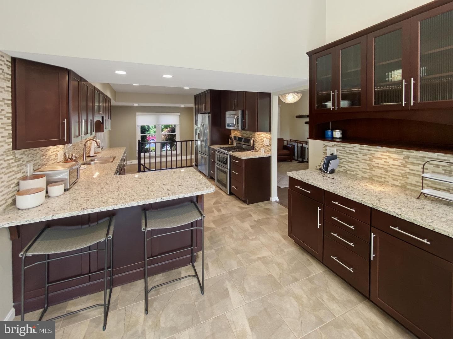 13905 Deviar Drive photo 20