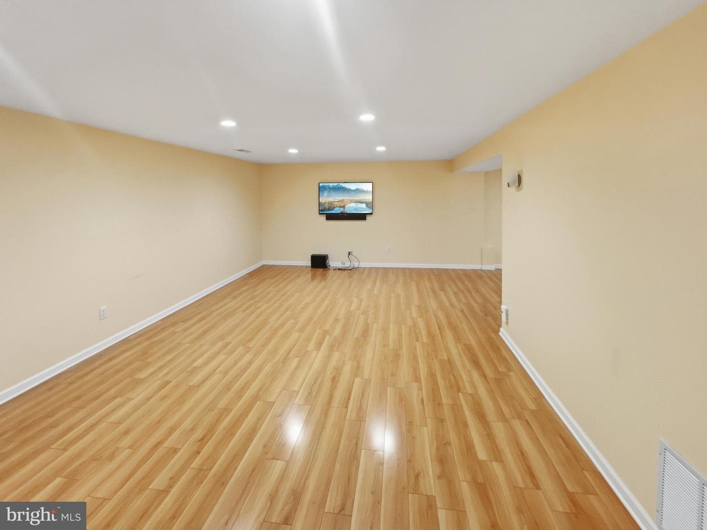 13905 Deviar Drive photo 37