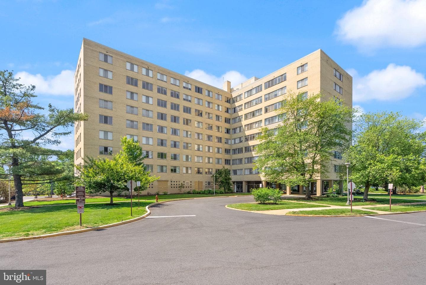 6621 Wakefield Drive #913, Alexandria