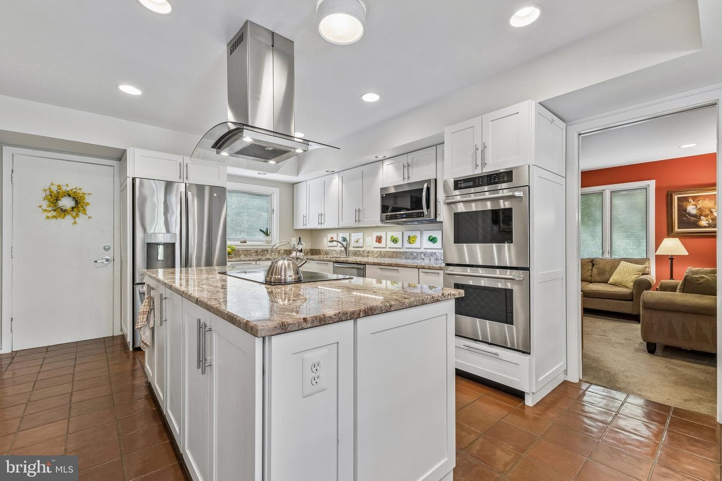 2416 Sunny Meadow Lane photo 17