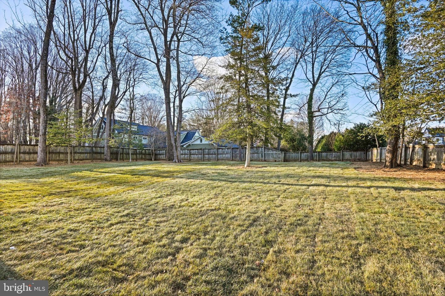 352 Ayr Hill Avenue NE photo 51