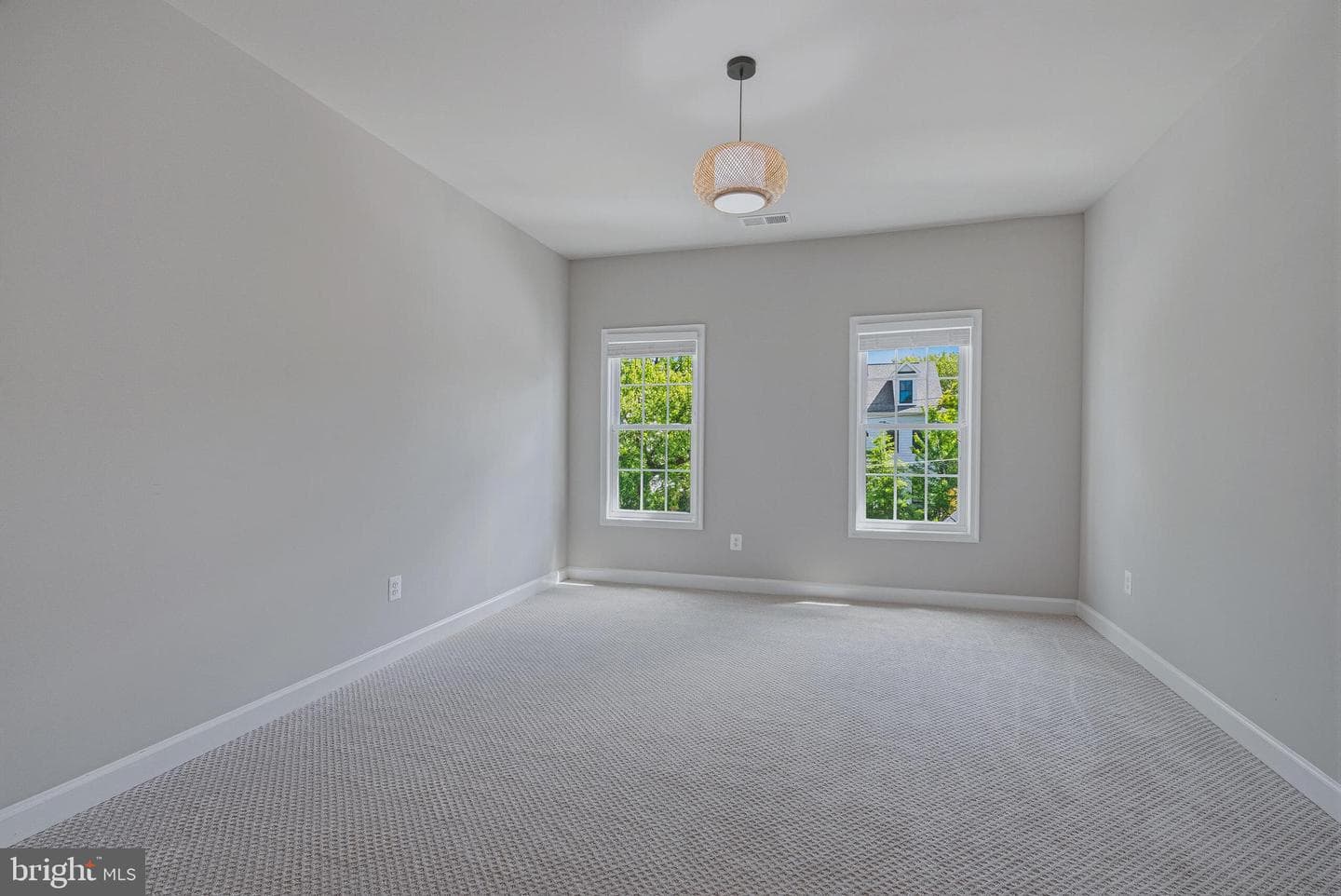 6804 Dean Drive photo 28