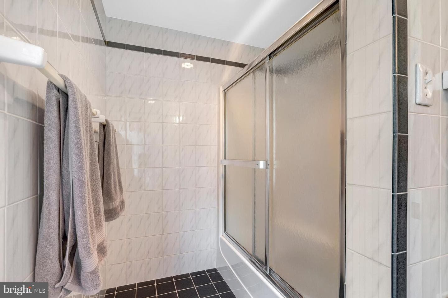 4212 Pickering Place photo 32