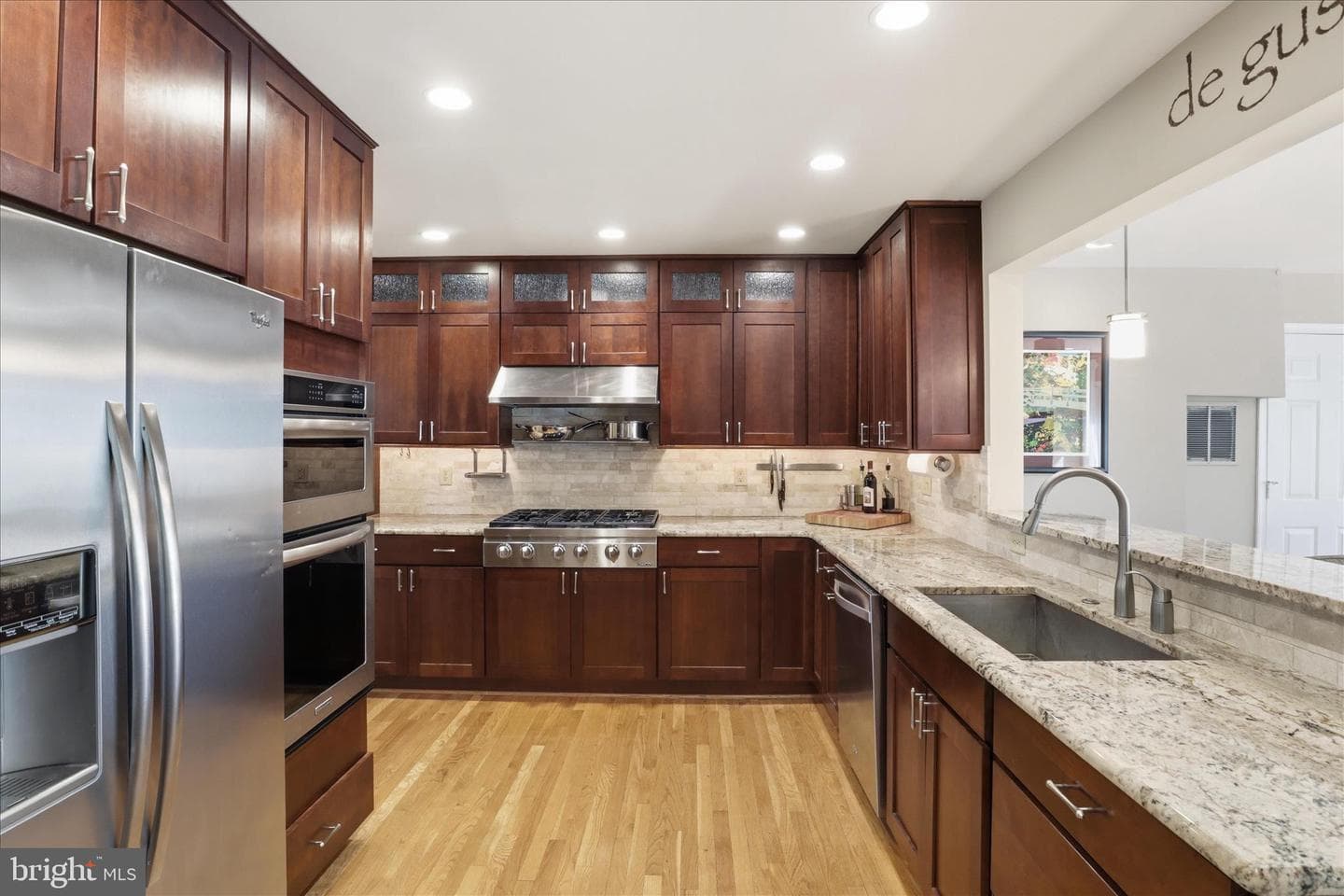 5457 Broadmoor Street photo 11