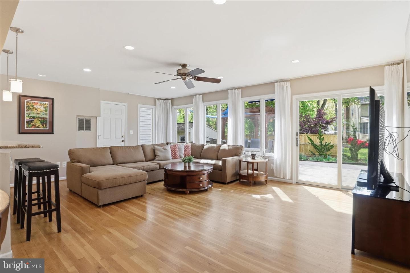 5457 Broadmoor Street photo 15