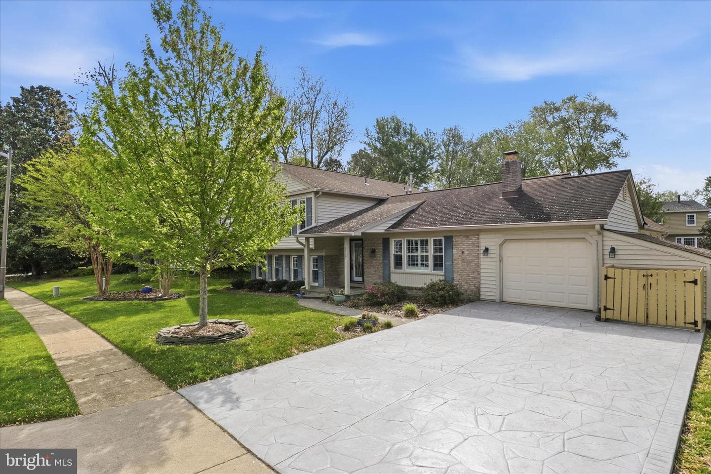 5457 Broadmoor Street photo 4
