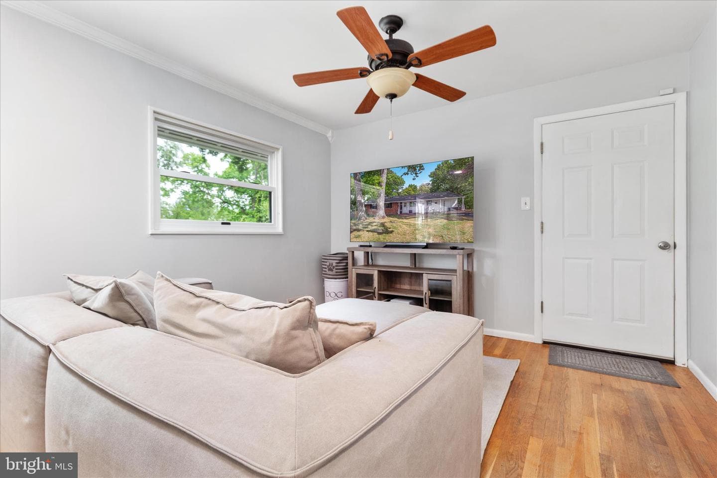 4607 Mayor Place photo 9