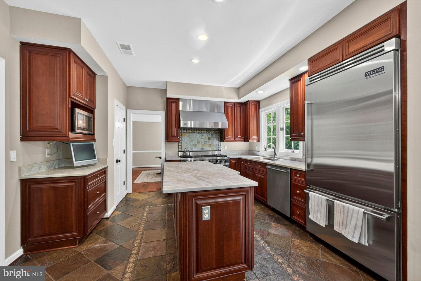 6303 Rockbridge Place photo 3