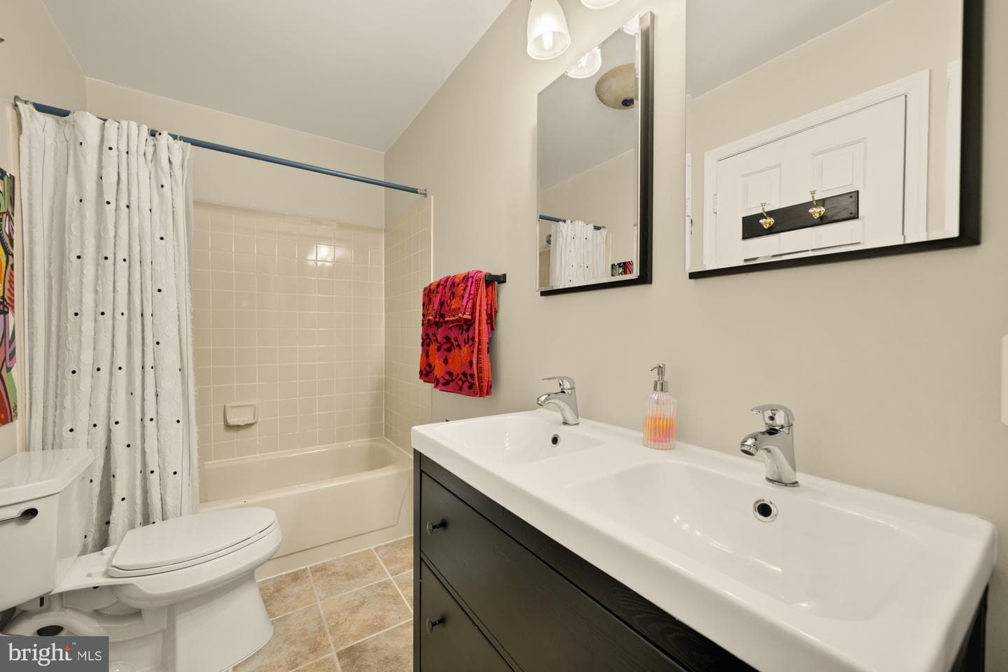 8226 Maple Ridge Avenue photo 27